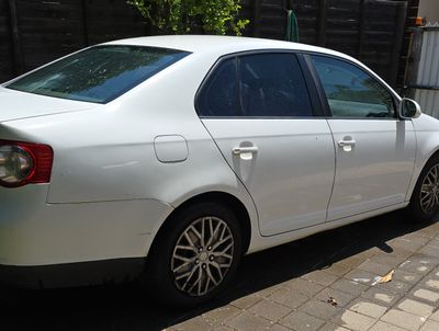 Volkswagen Jetta 2nd hand, 2009, private hand