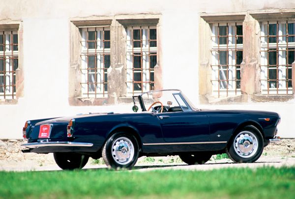 Alfa Romeo 2600 1961. Carrosserie, extérieur. Cabriolet, 1 génération