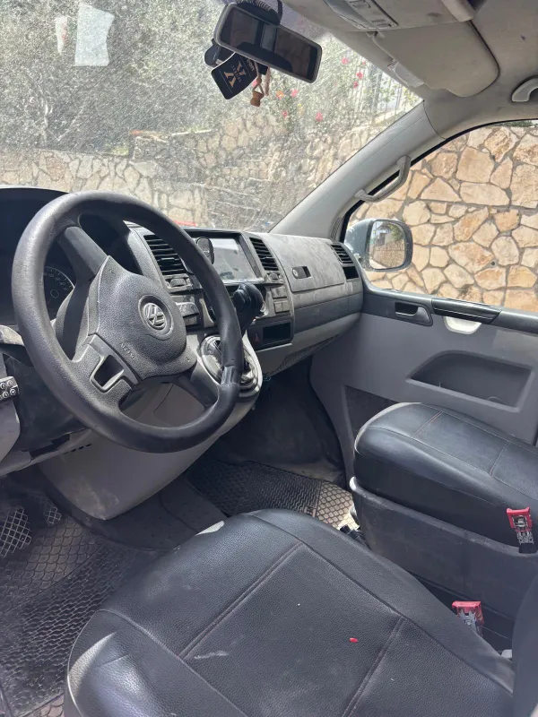 Volkswagen Transporter 2nd hand, 2012, private hand