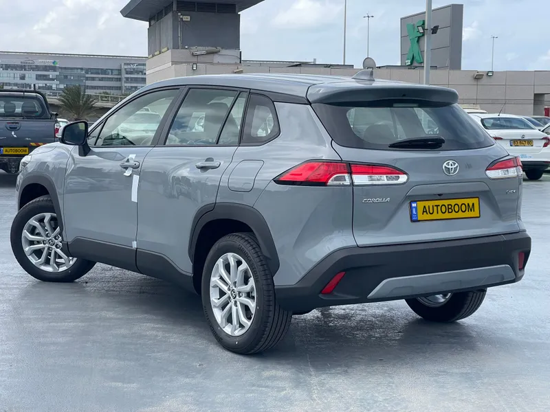 Toyota Corolla Cross 2nd hand, 2025