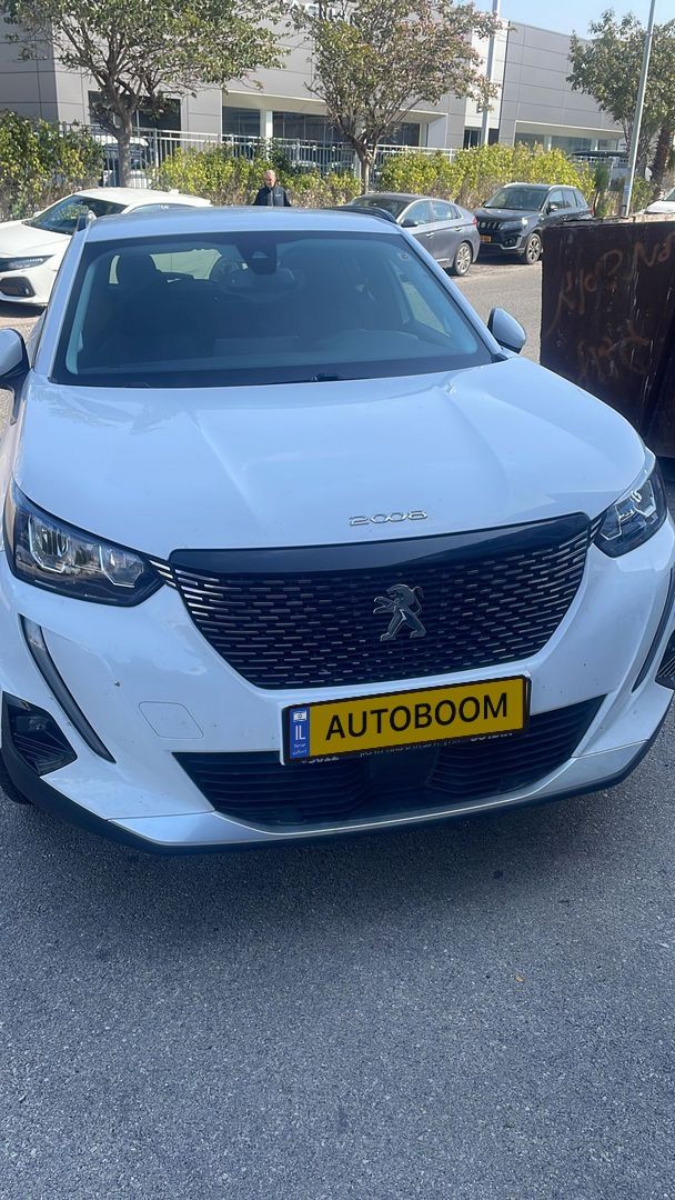Peugeot 2008 2nd hand, 2021, private hand