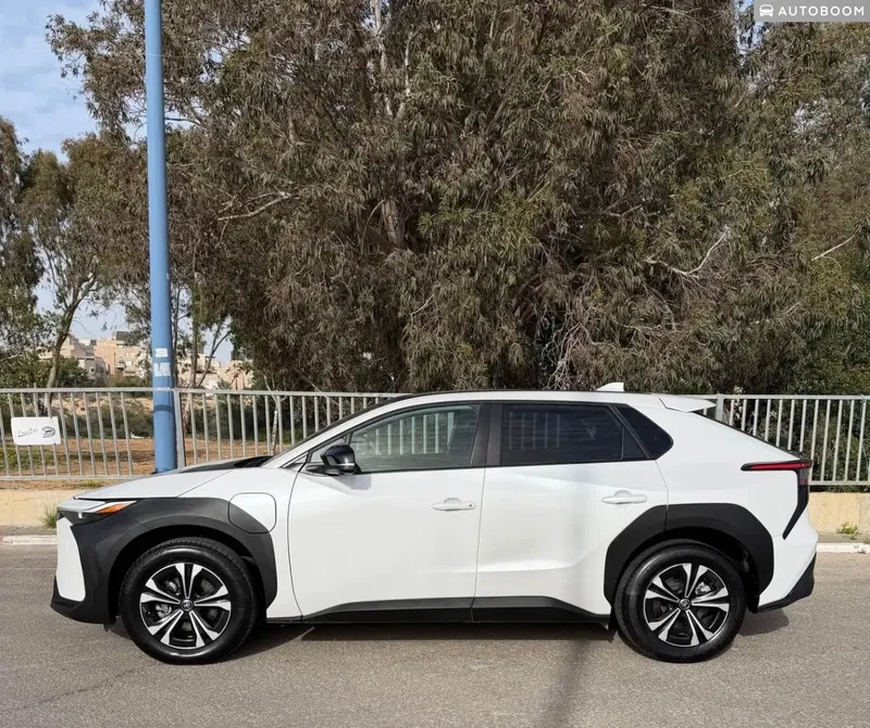 Toyota bZ4X 2ème main, 2024, privée