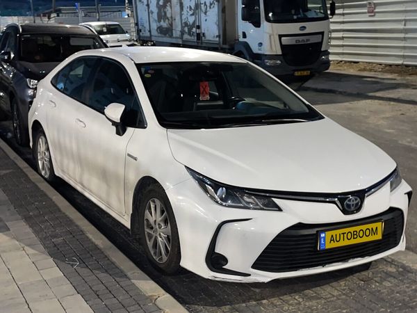 Toyota Corolla 2nd hand, 2019, private hand