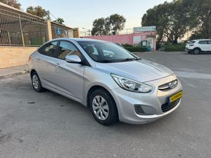 Hyundai i25, 2016, photo