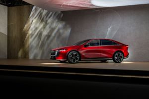 Mazda 6e 2025. Кузов, экстерьер. Лифтбэк, 1 поколение