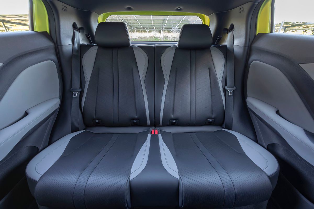 BYD Dolphin Surf 2025. Задние сидения. Мини 5 дверей, 1 поколение