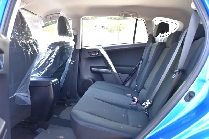Toyota RAV4 2nd hand, 2016