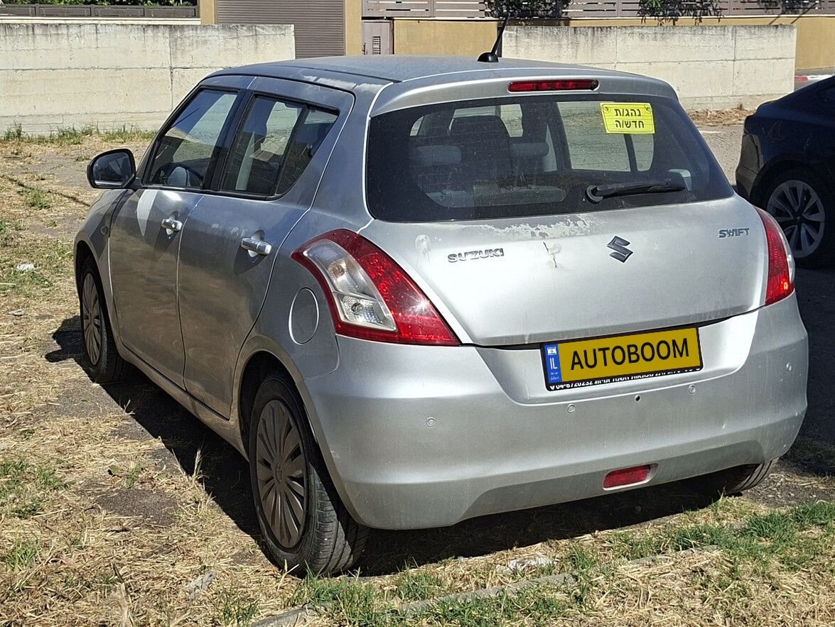 Suzuki Swift 2nd hand, 2015, private hand