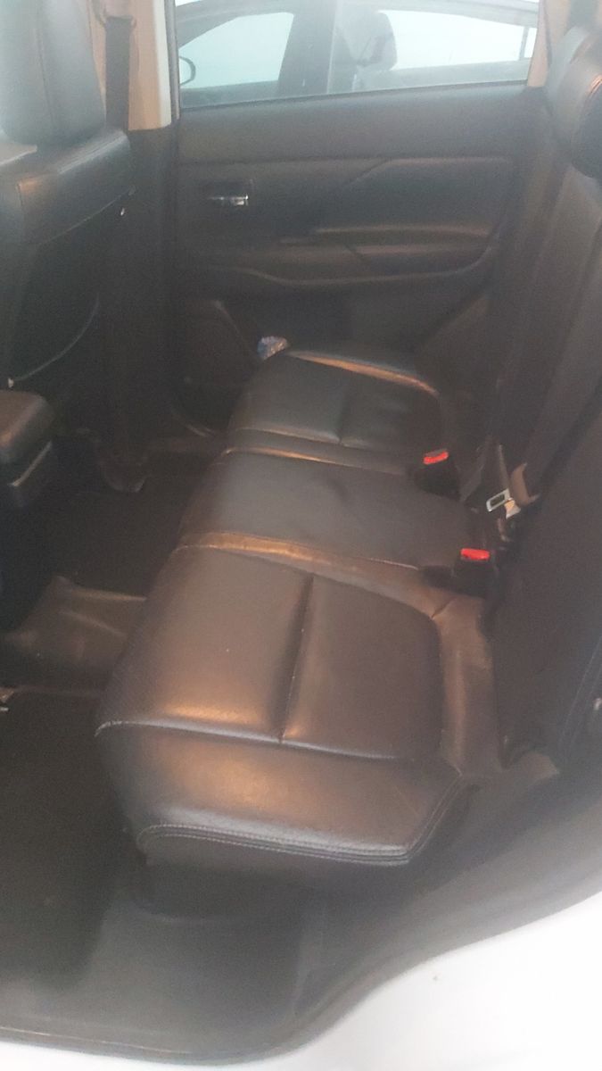 Mitsubishi Outlander 2ème main, 2014, main privée