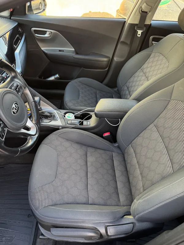 Kia Niro 2nd hand, 2021, private hand