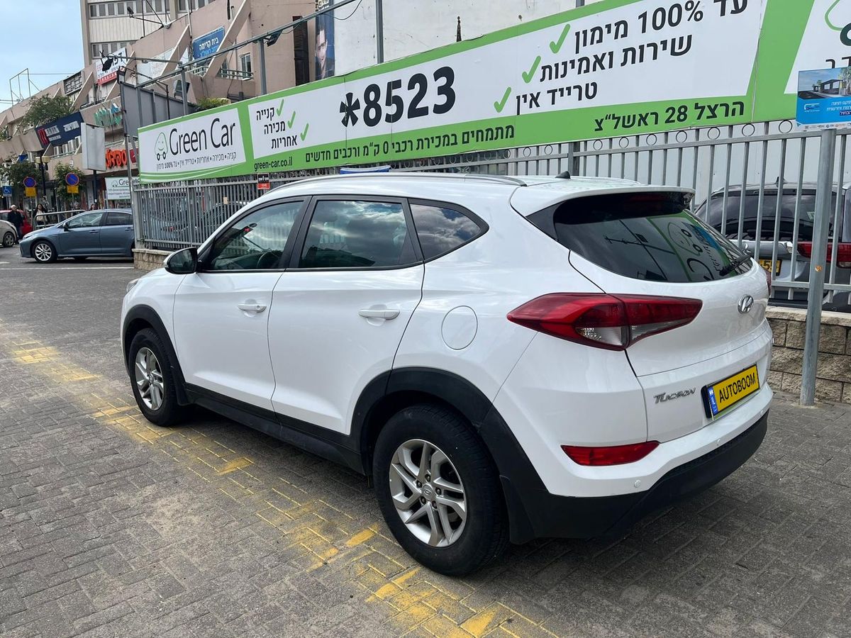 Hyundai Tucson 2nd hand, 2017, private