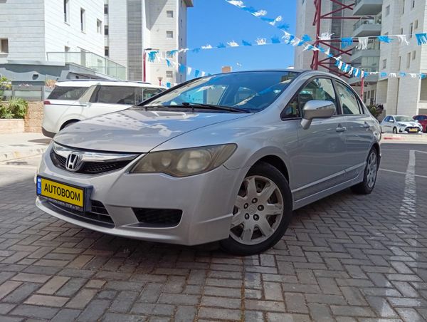 Honda Civic 2nd hand, 2010, private hand