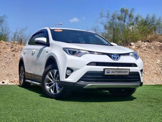 Toyota RAV4 с пробегом, 2017