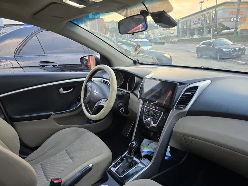 Hyundai i25 с пробегом, 2016
