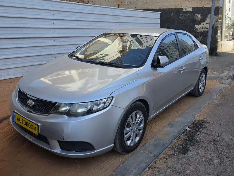 Kia Forte с пробегом, 2011, частная рука