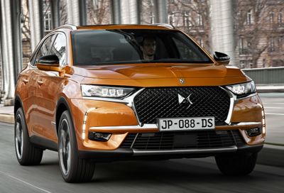 DS 7 Crossback 2017. Carrosserie, extérieur. VUS 5-portes, 1 génération