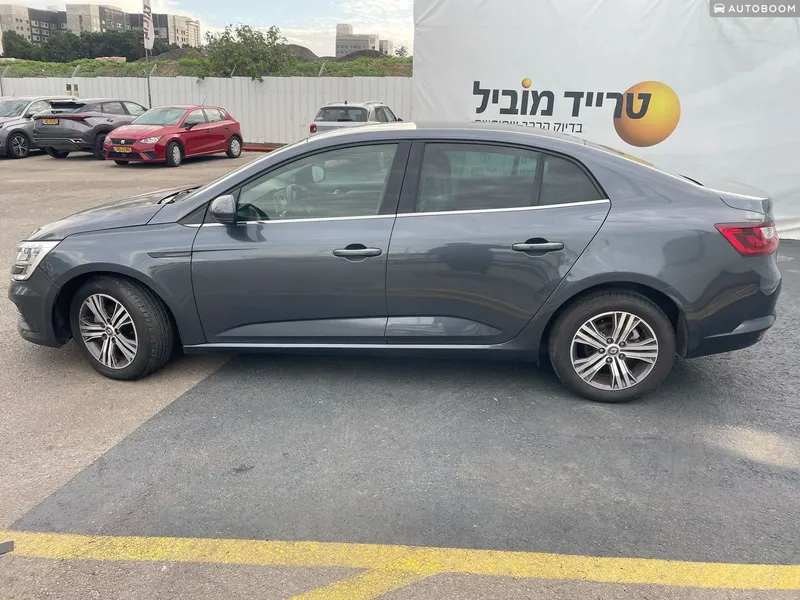 רנו מגאן יד 2 רכב, 2022