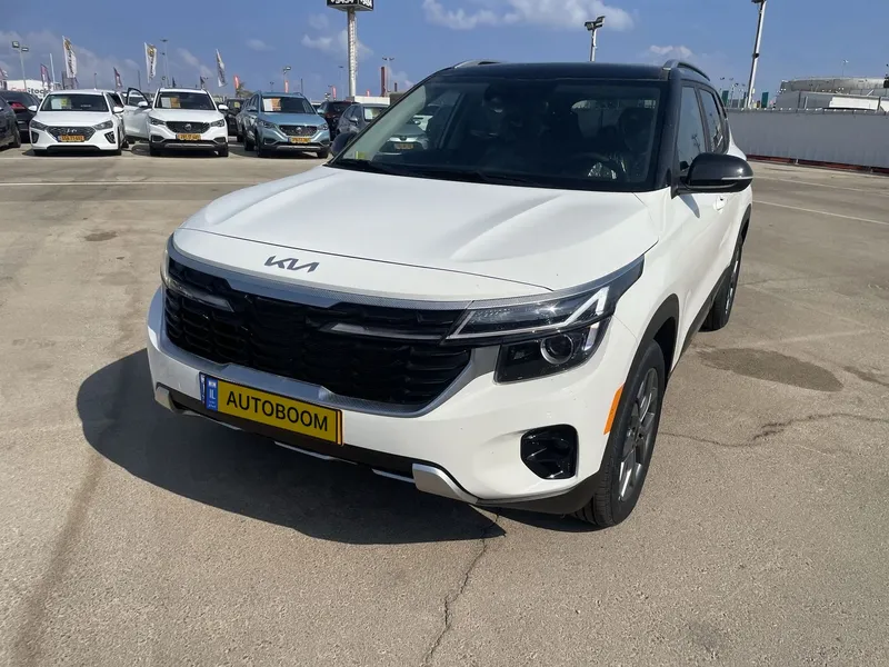 Kia Seltos nouvelle voiture, 2024