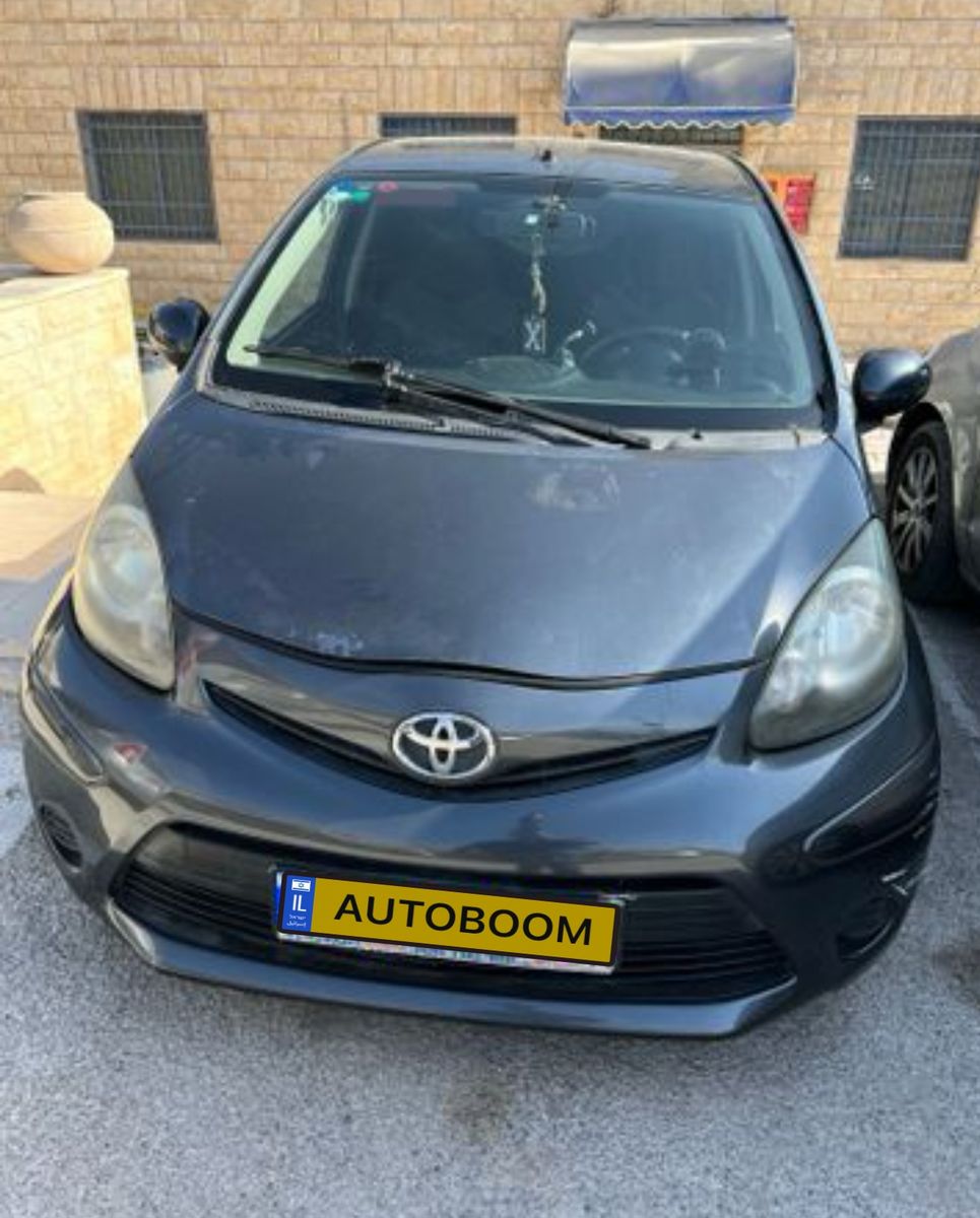 Toyota Aygo с пробегом, 2012, частная рука