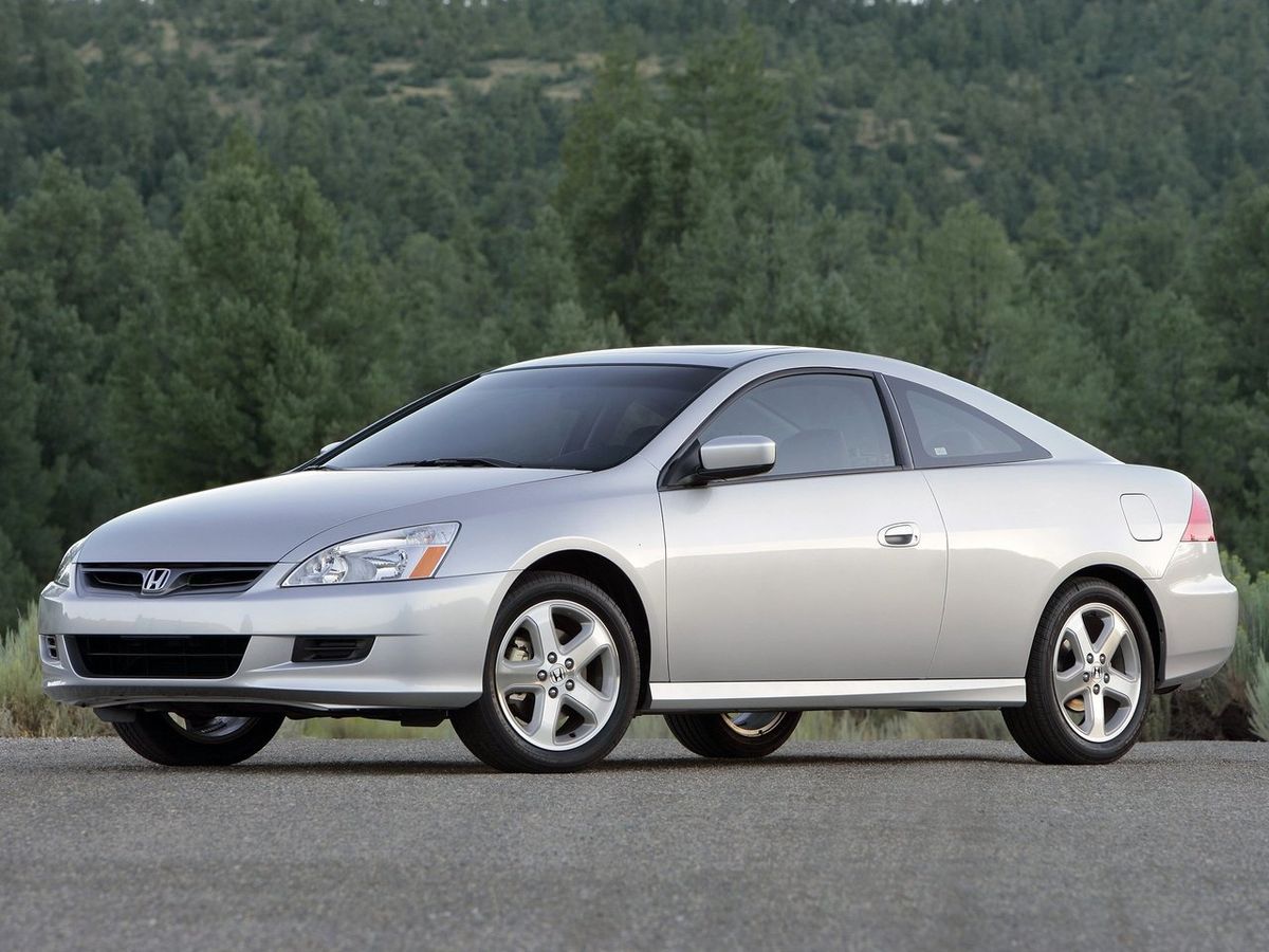 Honda Accord coupe  AT gasoline | 244 hp front-wheel type of drive | 7  generation, restyling (2005 – 2008) - vehicle specifications id 18310