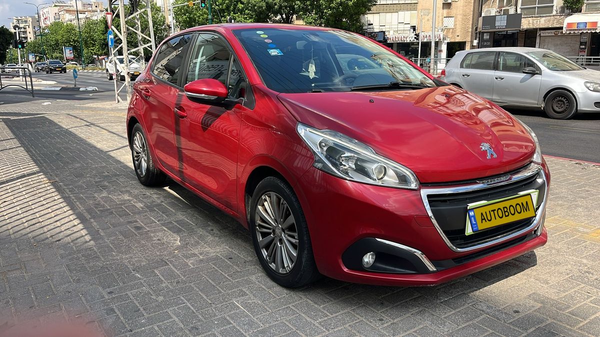 Peugeot 208 с пробегом, 2017, частная рука