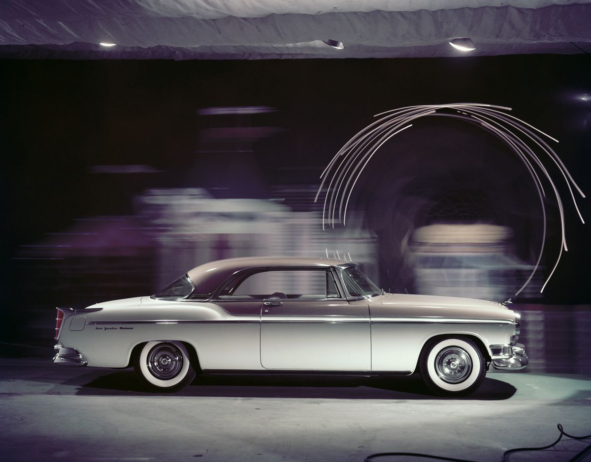 كرايسلر نيويوركر 1955. الهيكل، المظهر الخارجي. كوبيه, 4 الجيل