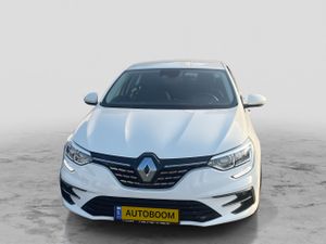 Renault Megane, 2022, photo