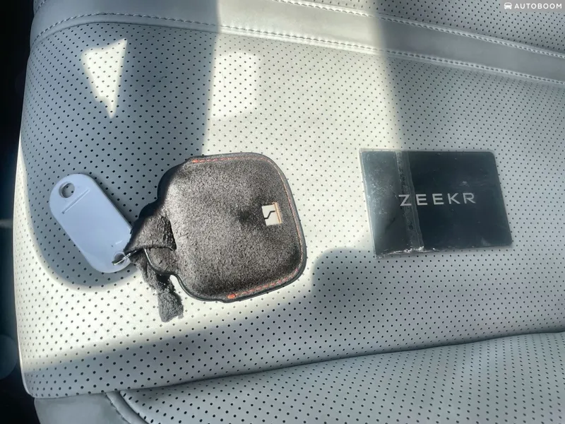 Zeekr X с пробегом, 2024