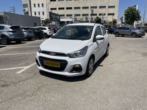 Chevrolet Spark, 2018, photo
