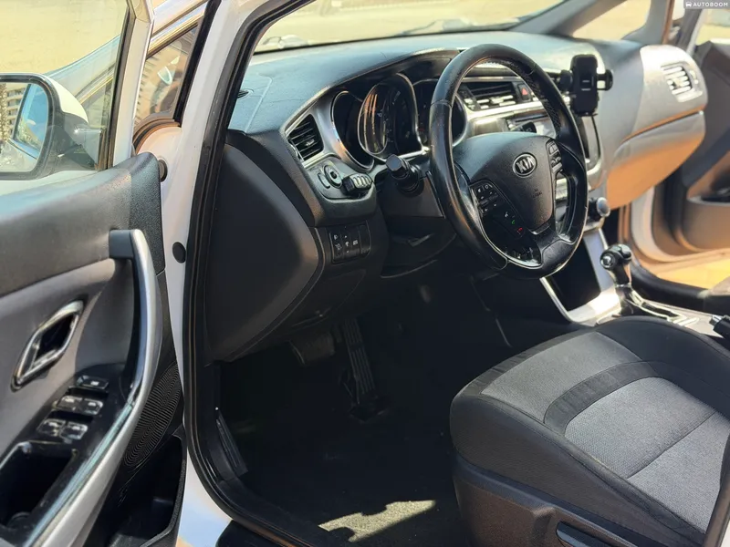 Kia Ceed с пробегом, 2015