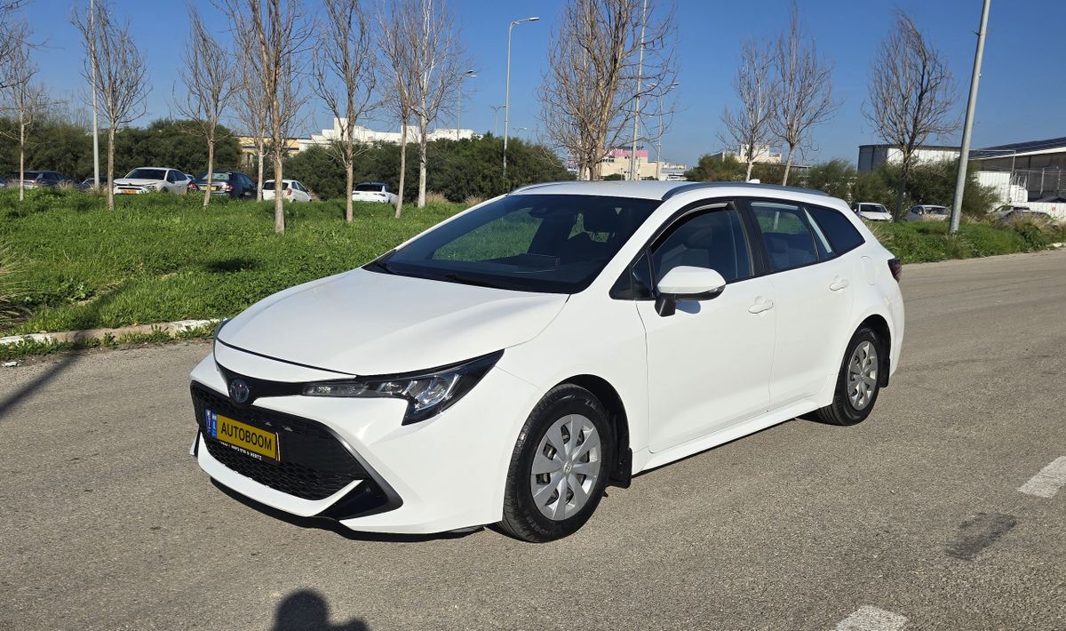 Toyota Corolla 2nd hand, 2021