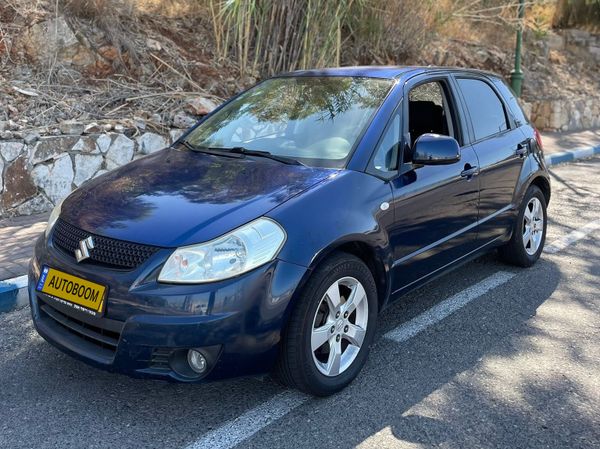 سوزوكي SX4 مستعمل, 2010