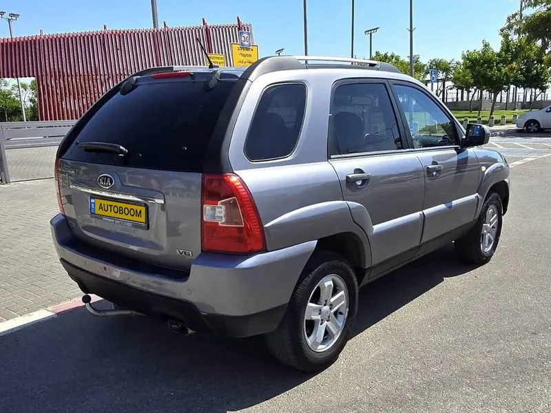 Kia Sportage с пробегом, 2010