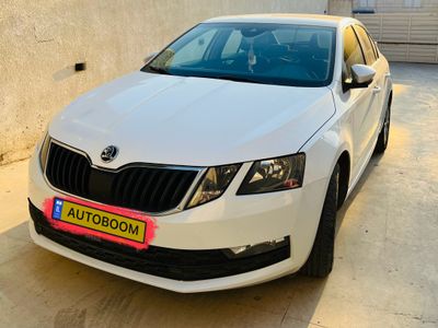 Skoda Octavia с пробегом, 2017