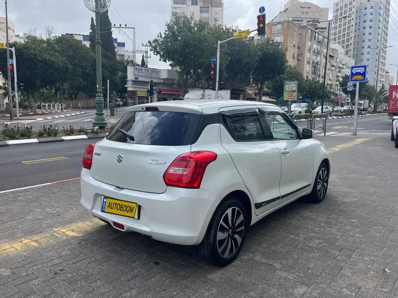 Suzuki Swift 2ème main, 2023, main privée