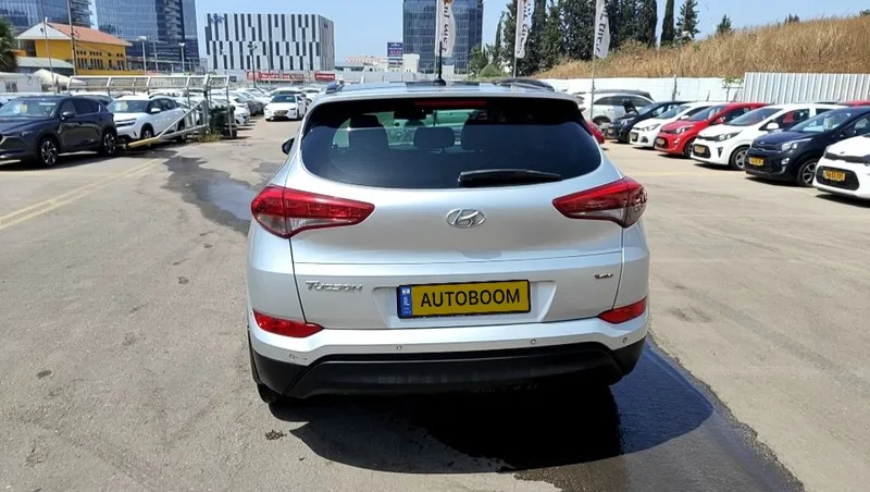 יונדאי טוסון יד 2 רכב, 2018