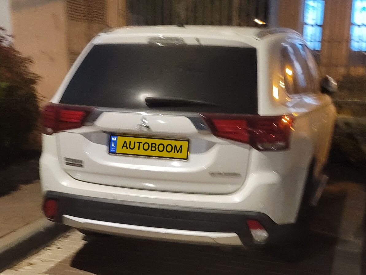 Mitsubishi Outlander 2nd hand, 2015, private hand