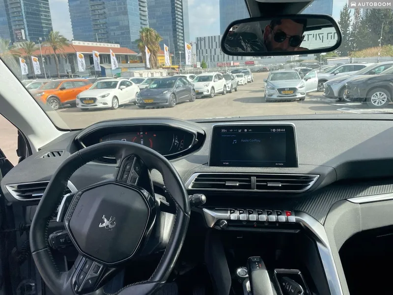 Peugeot 3008 2nd hand, 2021