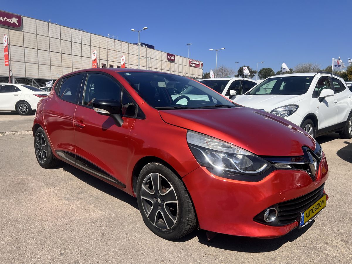 Renault Clio 2nd hand, 2015, private hand