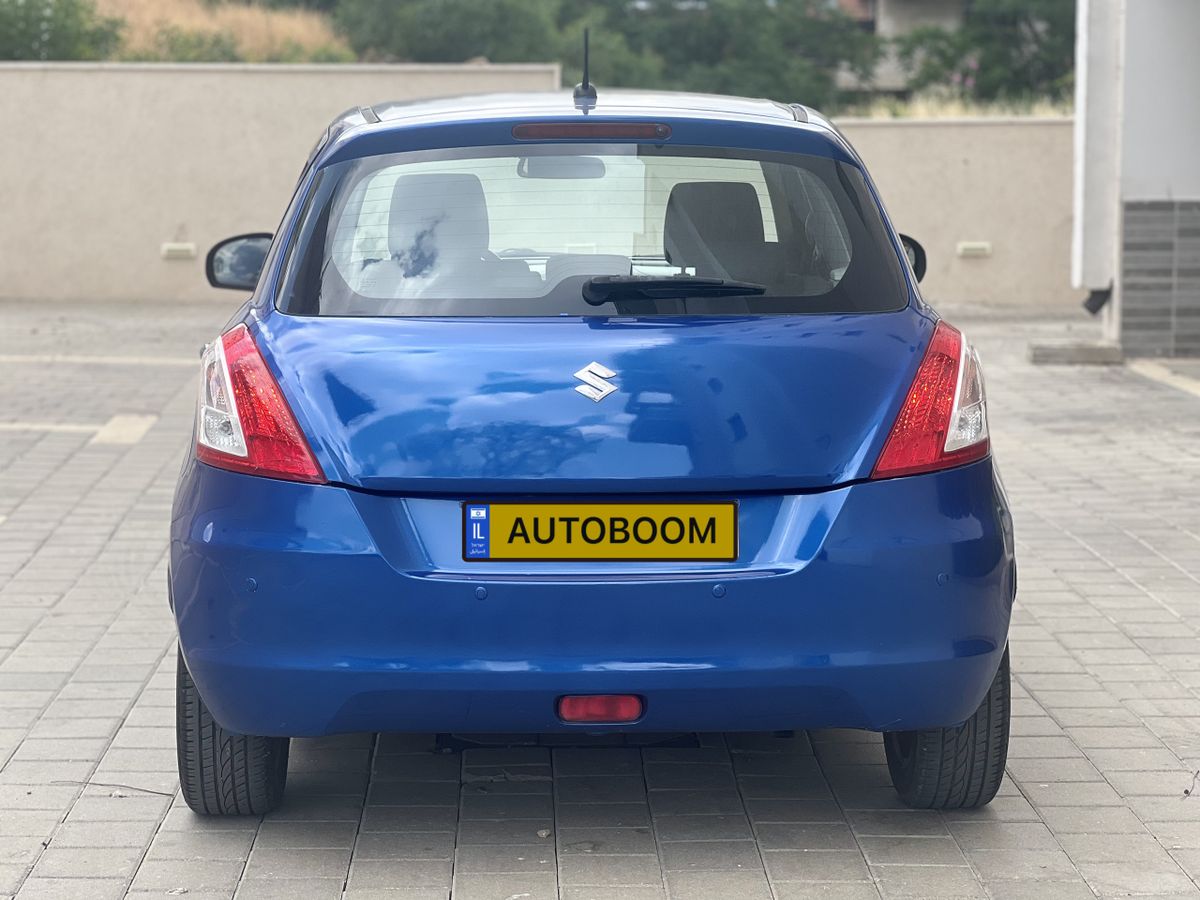 Suzuki Swift с пробегом, 2011