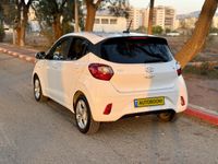 Hyundai i10 2nd hand, 2023, private
