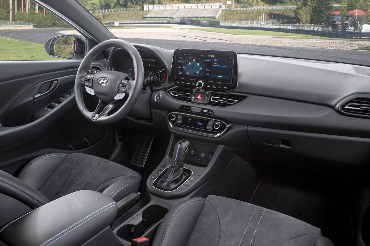 Hyundai i30 N 2020. Front seats. Hatchback 5-door, 1 generation, restyling