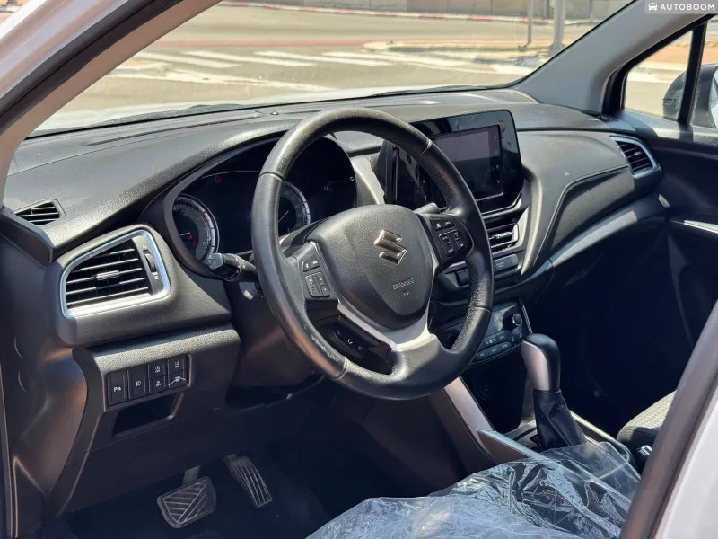 Suzuki S-Cross 2nd hand, 2023