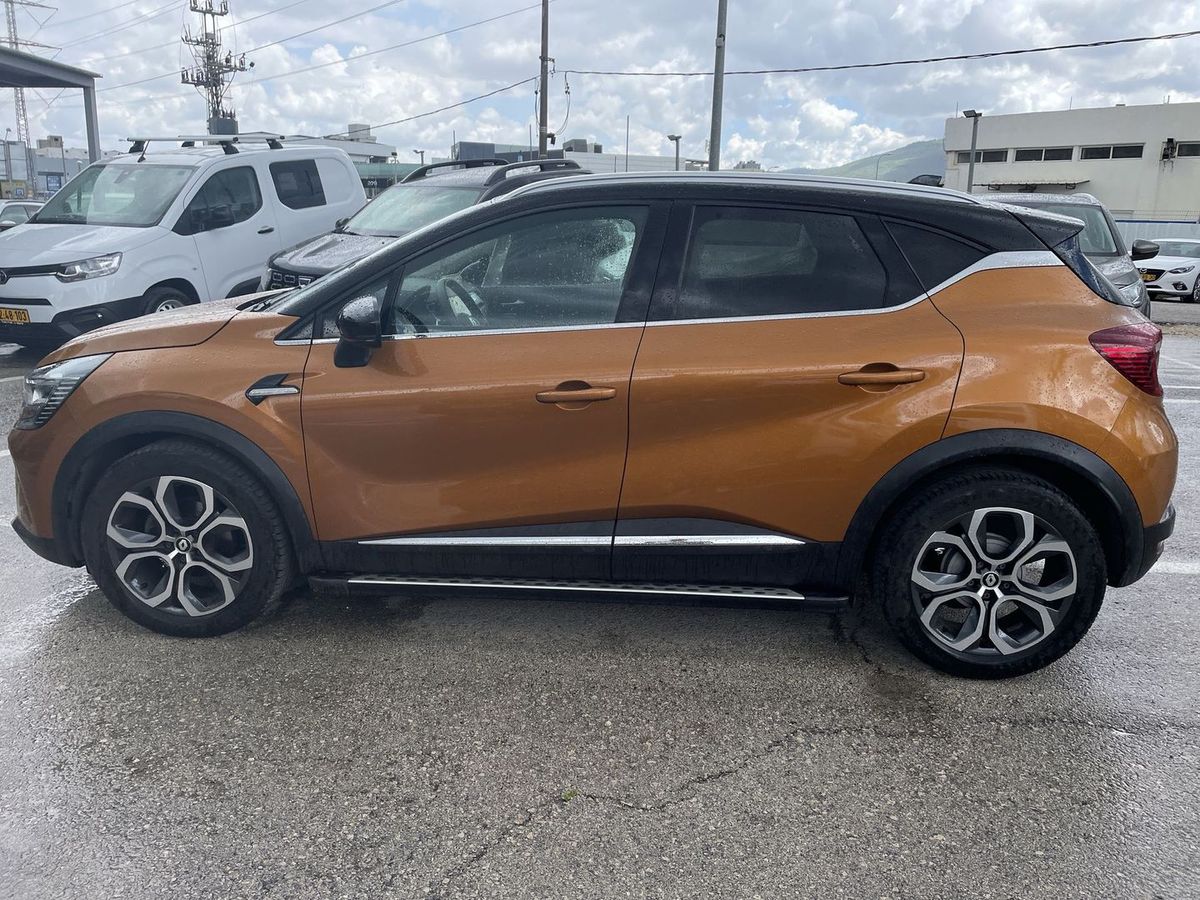 Renault Captur 2nd hand, 2022, private hand