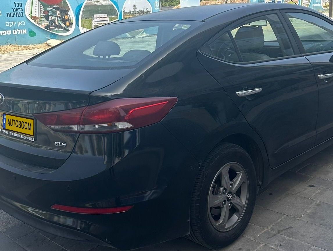 Hyundai Elantra 2nd hand, 2016, private hand