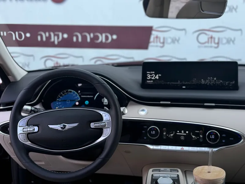 ג'נסיס GV70 יד 2 רכב, 2023, פרטי