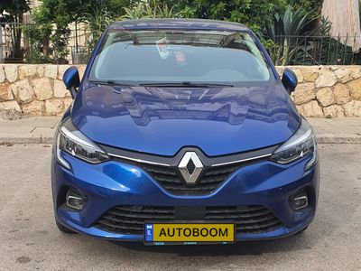 Renault Clio 2nd hand, 2021, private hand