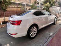 סקודה סופרב יד 2 רכב, 2021, פרטי