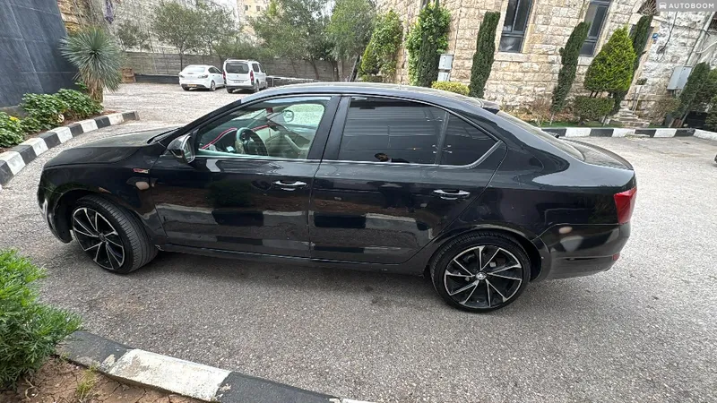 Skoda Octavia с пробегом, 2015, частная
