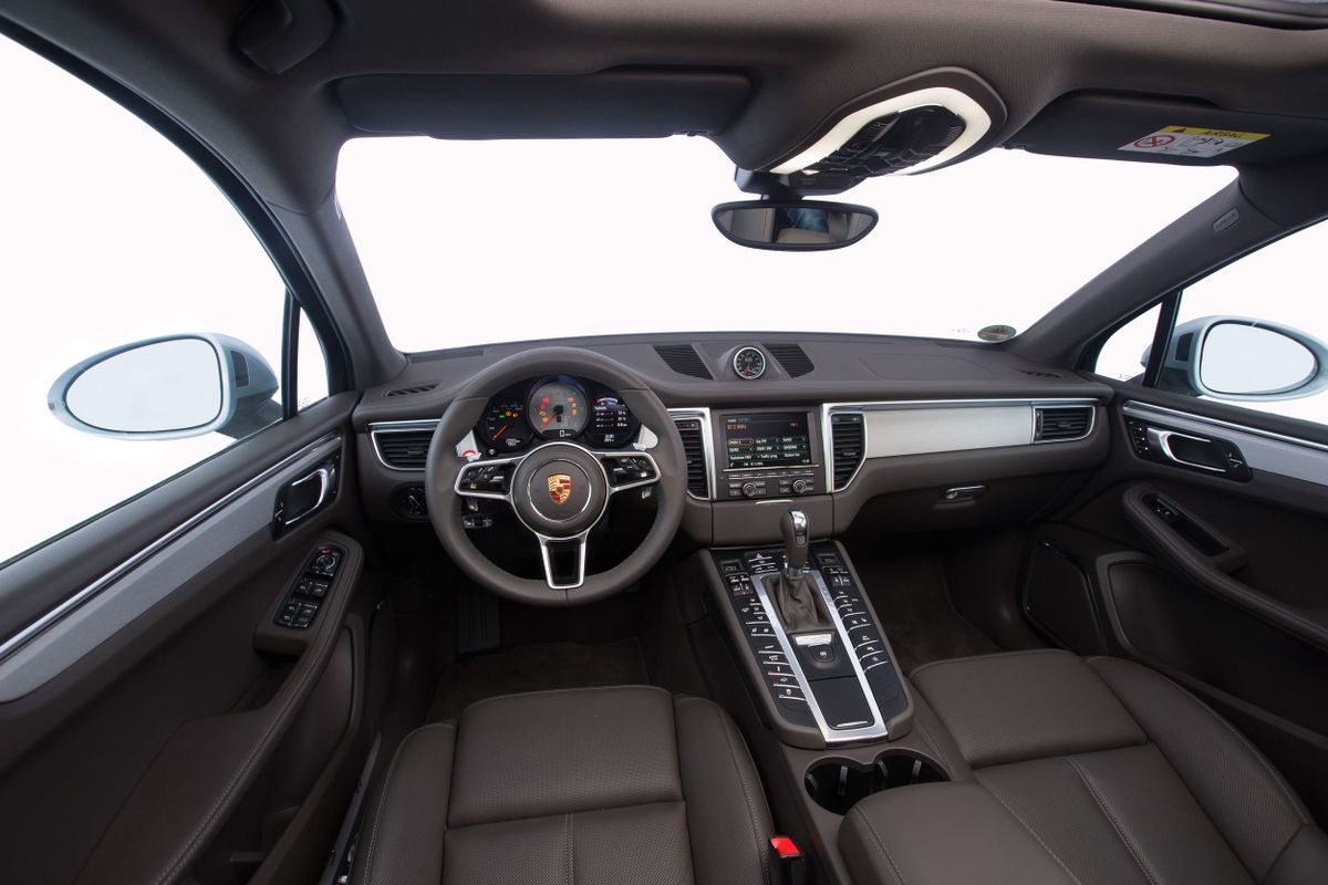 Porsche Macan 2013. Front seats. SUV 5-doors, 1 generation